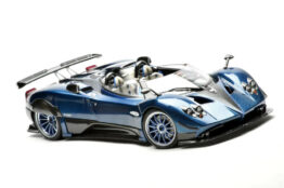 LCD-MODEL - 1/18 - PAGANI - ZONDA HP BARCHETTA 2018