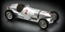 CMC 1/18 MERCEDES BENZ F1 W125 N 2 GP 1937