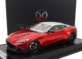 MOTORHELIX 1/18 ASTON MARTIN DB11 MANSORY CYRUS 2018