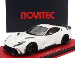 PEAKO - 1/18 - NOVITEC - 812 N-LARGO 2022