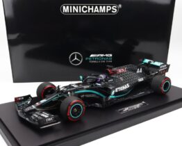 MINICHAMPS - 1/12 - MERCEDES GP - F1 W11