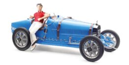 CMC 1/18 BUGATTI T35 N 30 WITH DRIVER FIGURE 1924