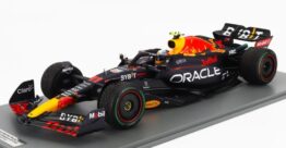 SPARK-MODEL 1/12 RED BULL F1 RB18 TEAM ORACLE RED BULL